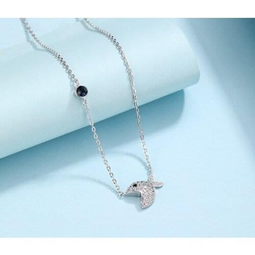 Fashionable cute fish-shaped shiny CZ female pendant necklace clavicle chain wedding birthday gift jewelry gift bijoux
