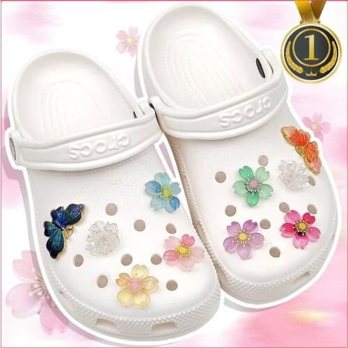 Butterfly Sakura Shoe Buckle Crocses Charms Designer DIY Shoes Decaration for Croc JIBZ Clogs Kids Boys Women Girls Gifts Cute