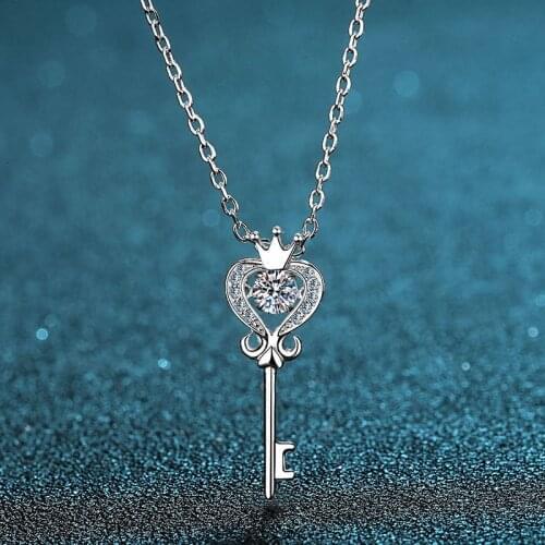 Inbeaut Pass Diamond Test Excellent Cut 0.3 ct D Color Moissanite Princess Crown Key Clavicle Necklace Women Engagement Jewelry