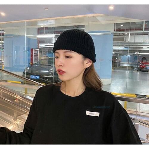 Autumn Winter Beanie Hat Classic Dome Warm Hip Hop Fashion Unisex Stretch Woolen Solid Color Knit Beanie Cap for Men Women New
