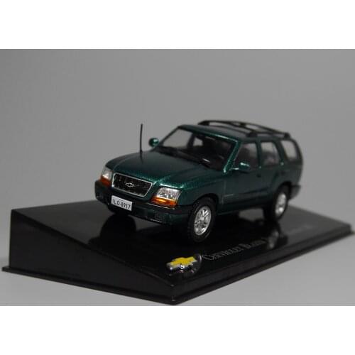 I XO 1:43 Chevrolet Blazer 2nd Generation 2002 alloy toy car toys for children diecast model car Birthday gift