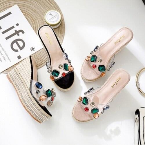 Summer European And American Fashion Exquisite Crystal Slope With Thick Sole Elegant Ladies Slippers With Waterproof Platform