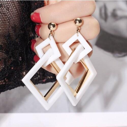 2021 New Korean Square Rhombus White Acrylic Trendy Dangle Earrings For Women Fashion Jewelry Geometric Pendientes