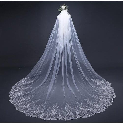 2020 Charming Bridal Veils Cathedral Length Lace Applique Bride Wedding Veils with Combs Hair Accessories Velo vestido de novia