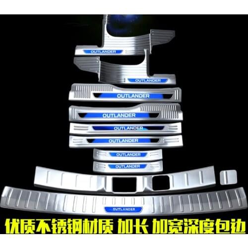 For Mitsubishi Outlander 2016-20 trunk decorative anti-friction plate threshold threshold car shape high-quality stainless steel