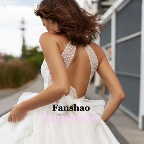 Stunning Tulle Aline Wedding Dress Deep V Neck Pleat Belt Bohe Dubai Robe De Mariee Dubai Arabic Abiti Da Sposa Custom Made