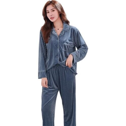 Women Pajama Sets 2020 Autumn Winter Soft Warm Velvet Long-sleeved plus size Pyjamas Femme Pants Suit Pajama Women Homewear