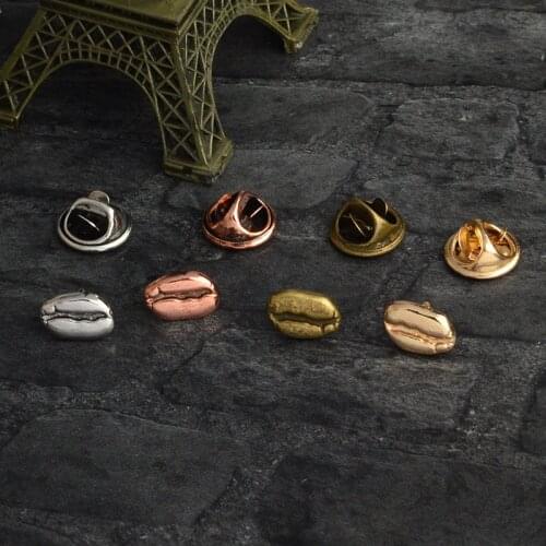 Coffee beans pin folk-custom color bronze Simulation brooches Coffee lover gift Shirt bag Badge Metal Lapel pin Vintage jewelry