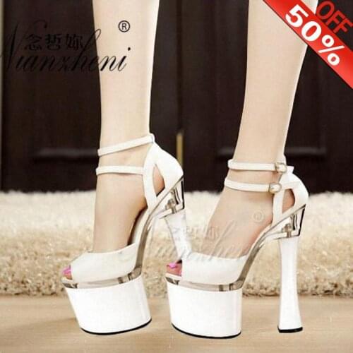 18cm High heeled shoes Baking paint Thick platform Spool heels Peep toe Womens sandals 7 inches Cross dressing Fashion Models