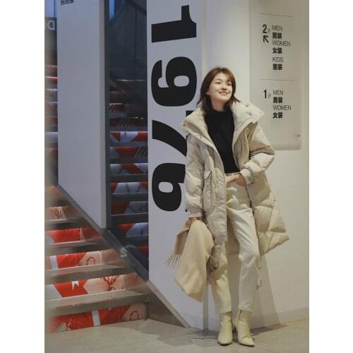 Bosideng down jacket 2020 new womens flesh pink removable cap fashion soft comfortable warm outwear B00145904