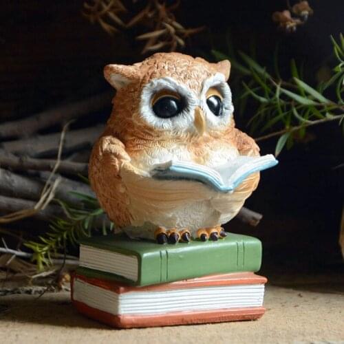 Fun Fervent Creative Cute Owl Home Decoration American Animal Small Ornaments Resin Living Room Cool Teacher Gift Resin Charms