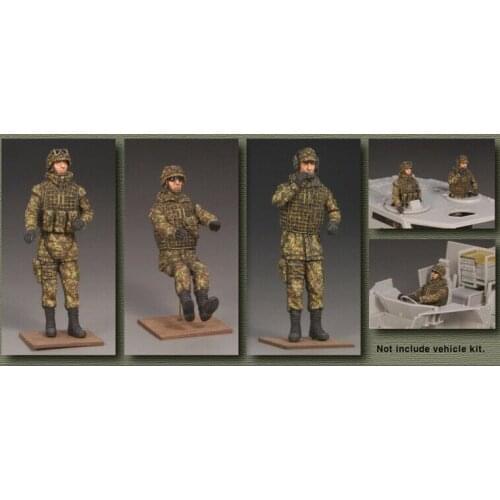 New Unassembled 1/35 modern tank Crew - (3 figures) Resin Figure Unpainted Model Kit