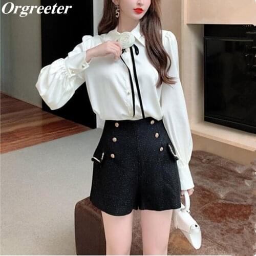 New Tweed Shorts Shirt Two piece set Women High Quality Retro Pearl Flower Cravat Satin Blouse Tops Buttons Pants 2 Piece Sets