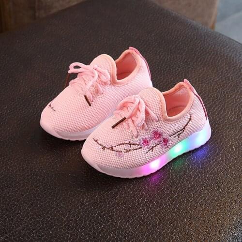 New Summer Fashion Childrens Sport Shoes Embroidered Kids Glowing Sneakers Baby Toddler Shoes LED Soft Bottom 21-30