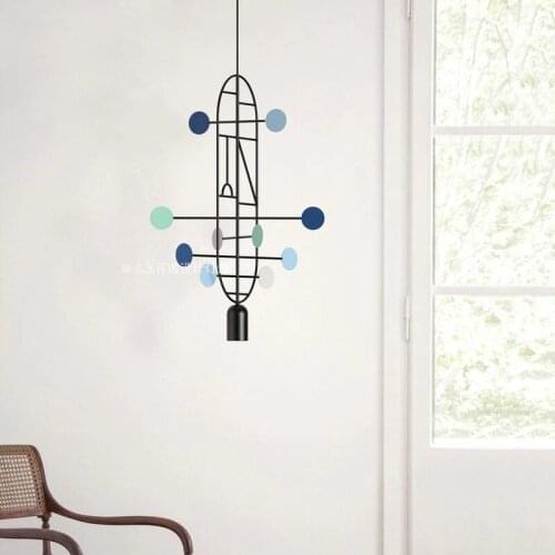 Personality chandelier creative post-modern Nordic simple iron bar clothing coffee bar shop decoration chandelier LED
