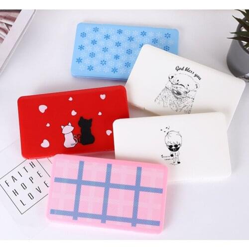 Mask Storage Box Mask Holder Portable Dust-Proof Moisture-Proof Childrens Student Mask Box Available in Multiple Colors