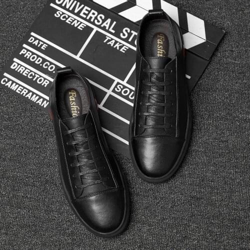 New in 2021 Summer mens fashion Lace-up walking shoes outdoor shoes mens lightweight and wear-resistant running shoes