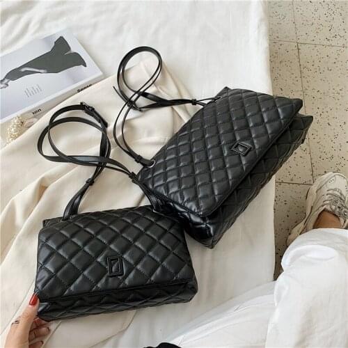 Womens Bag 2022 New Style Fashion Chain Shoulder Bag Tote Bag Sac Bols Quilted Embroidery Thread Large Capacity Shoulder Bag