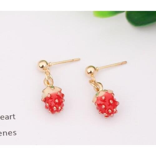 New Mini Red Strawberry Earring for Women Cute Simple Simulation Fruit Dangle Earring Fine Jewelry Accessories DIY Dainty Gift
