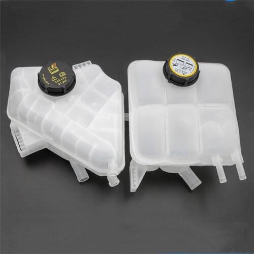 Car Coolant Water Radiator Bottle Cooling Tank Reservoir for For Ford Fiesta For Ecosport 13-17 8V218K218AB for Focus For kuga