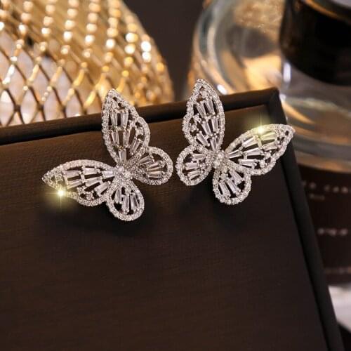 Korean New Fashion Butterfly Earrings For Women Punk Rhinestone Style Cute Girl Zircon Stud Earrings Kpop Jewelry 2020 Wholesale