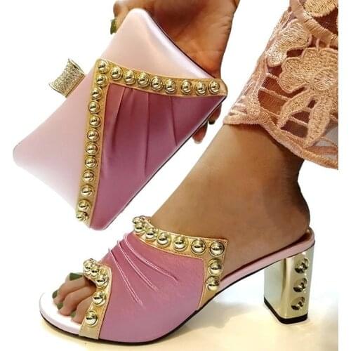 Beautiful BaBy Pink Color African Women Matching Italian Shoes and Bag Set Decorated with Metal rivets Ladies Shoe and Bag