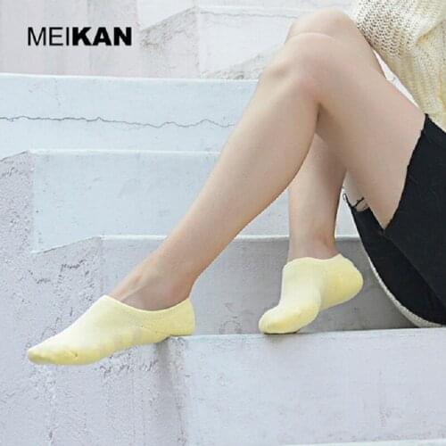 Spring and summer men and women shallow ship socks ring bottom silicone socks with invisible wholesale