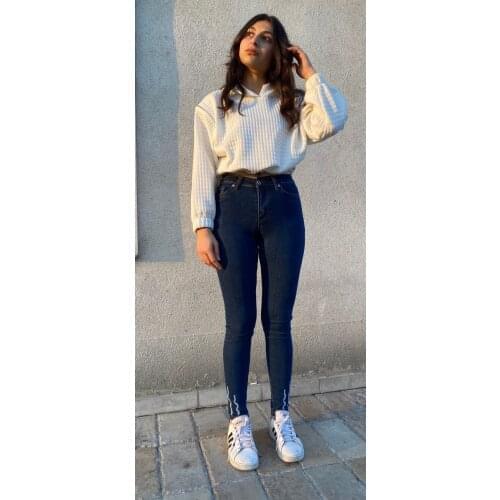 E2BUTİK Womens Ripped Jeans