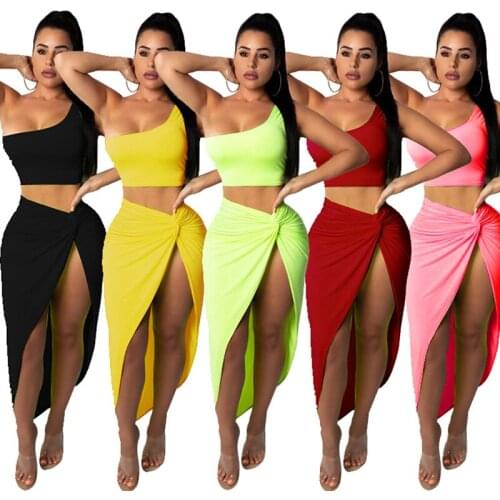Women Fashion One Shoulder Strapless Bottoming Top Skirt 2 Sets Women Temperament Slim Split Bag Hip Skirt Two Piece Dress Set