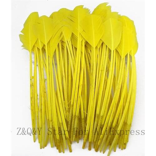 Natural 25-30CM Turkey Nest Lin Shear Round Head Dyed Yellow DIY Craft Ornament Head Decorative Feather