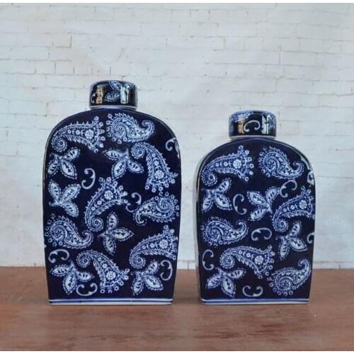 Tao Caicai foreign trade of classical Chinese blue and white porcelain blue ornaments square flat tin Home Furnishing decorative