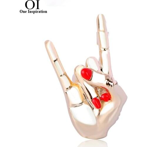 OI Exquisite Hand Shape Pins Alloy Brooches Women Gathering Holiday Decoration Jewelry Coat Collar Accessories