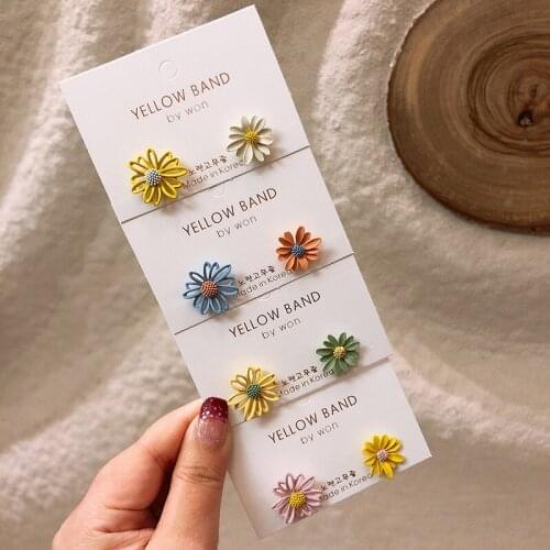 South Korea new style small and fresh Daisy flower ear nail sunflower earring temperament personality girl contracted earring