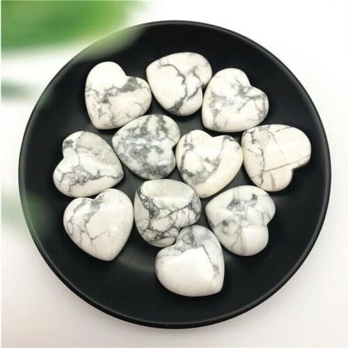 1PC Natural White Turquoise Polished Heart Shaped Crystal Stones Healing Decor Gift Natural Stones and Minerals