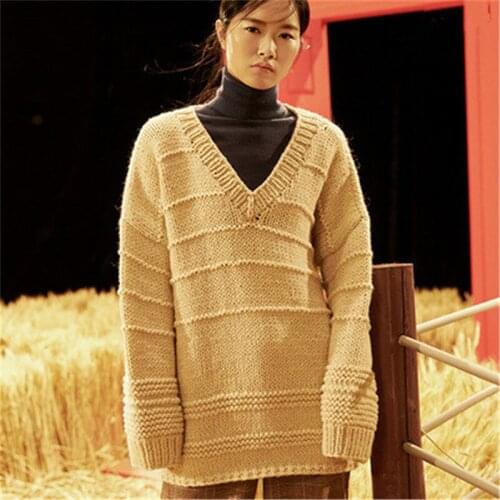 New arrival 100% hand made wool thick knit women streetwear Vneck loose pullover sweater one&over size