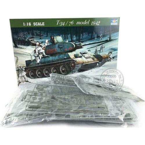 Trumpeter 00905 1/16 WWII Tank T-34/76 1942 w/Interior Model Kit Armored Car TH06710-SMT6