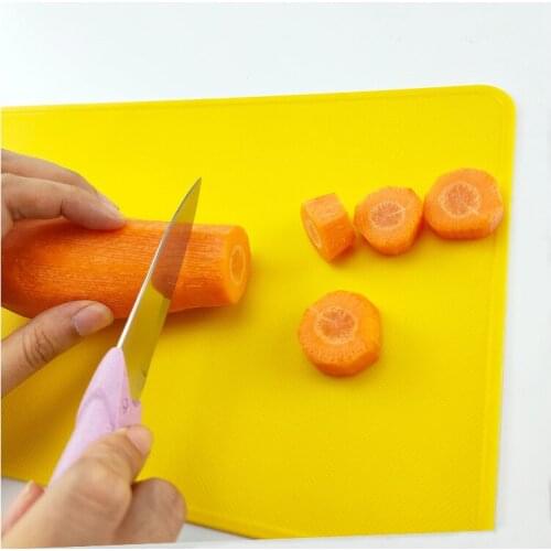 1Pc Flexible Kitchen Plastic Chopping Board Table Mats Non-Slip Ultra-thinle Cap Cutting Fruit Food Vegetable Board Tools