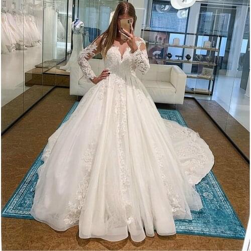 Charming Plus Size African Wedding Gowns Sweep Train Lace Appliques Ballgown Long Sleeves Bridal Dresses 2020