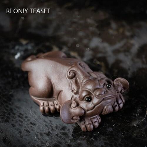 Yixing Purple Clay Tea Pet Lucky Fortune Animal Statue Ornaments Handmade Sculpture Tea Figurine Crafts Chinese Teaware Decors