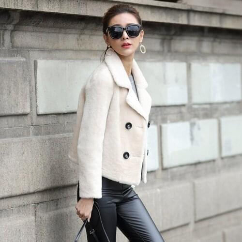 Autumn Ladies Faux Fur Winter Coat Women Sheep Shearing Short Female Jacket Coats Fall 2020 Abrigo Mujer KJ000