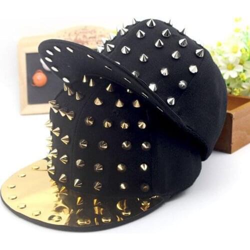 2018 Adult Spiky Cool Flat Peaked Baseball Hats Men Hip Hop Punk Rock Spike Studs Rivets Snapback Hat Cap