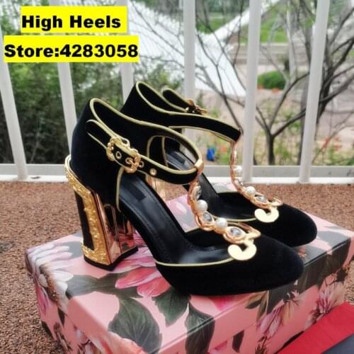 Sexy Lady Vintage Fashion Women‘s Whoes Black velvet Jewelry Rhinestone Round toe Strappy MaryJane Chunky High Heels Party Pumps