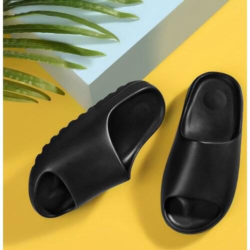 Summer Shoes Men Sandals Colorful Couples Beach Casual Fashion Light Weight Slippers Comfortable Soft Men Shoes Zapatos Hombre