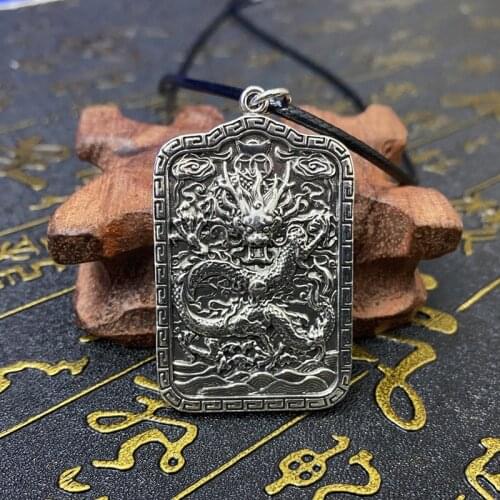 New Fashion Dragon Pendant Necklace Ladies Men Silver Retro Prajna Prajna Heart Sutra Necklace Necklace Mascot Jewelry Gift