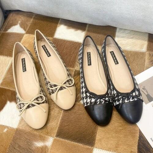 Spring and Autumn Womens Flat Casual Shoes Fashion Korean Style Comfortable Womens Single Shoes