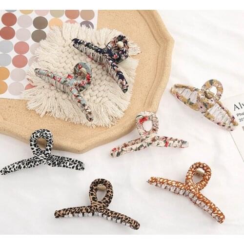 Large Hair Claw Clip Leopard Flower Pattern Hair Clip Barrette Headwear Bath Clip For Women Fashion Girl Hair Styling Tools