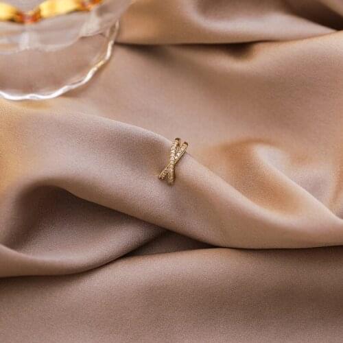 Delicate Bling Bling CZ Stone Crossed Earrings for Women Female Brass Gold Cross Geometric Clip Earrings Party Pendientes 2020