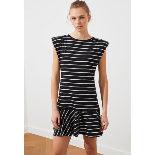 Trendyol Flounces Knit Dress TWOSS21EL0182