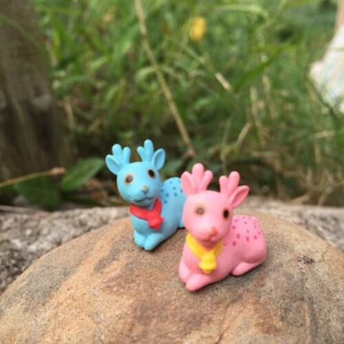 ZOCDOU 1 Piece Sika Spotted Deer Elk Wild Animal Table Display Zakka Model Statue Figurine Crafts Figure Ornament Miniatures