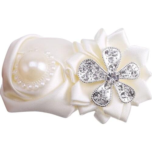 Hot Sale Bride and Bridesmaid Wrist Flower Simulation Rose Rhinestone DIY Groom Corsage Wedding Props SW323